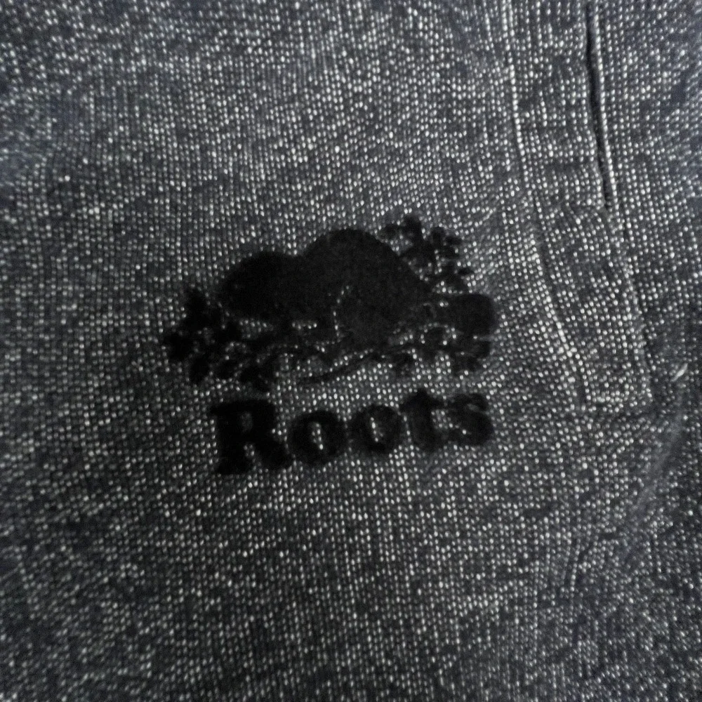 Roots sweatpants dark